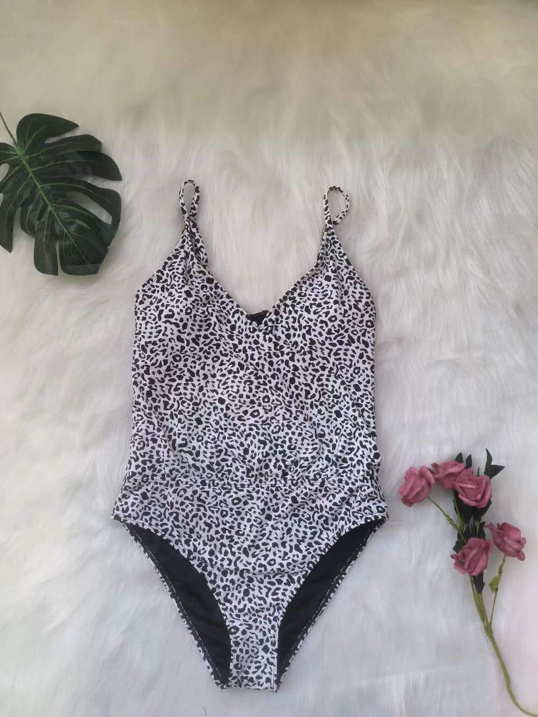 Damen Einteiliger Badeanzug mit Leopardenmuster und hohem Schnitt EB