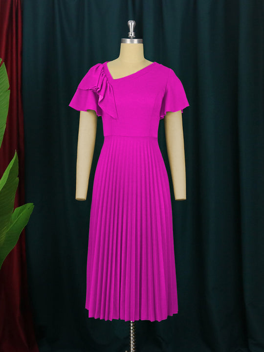 Damen Plissee-Kleid mit asymmetrischem Schnitt und eleganter Rüsche EB
