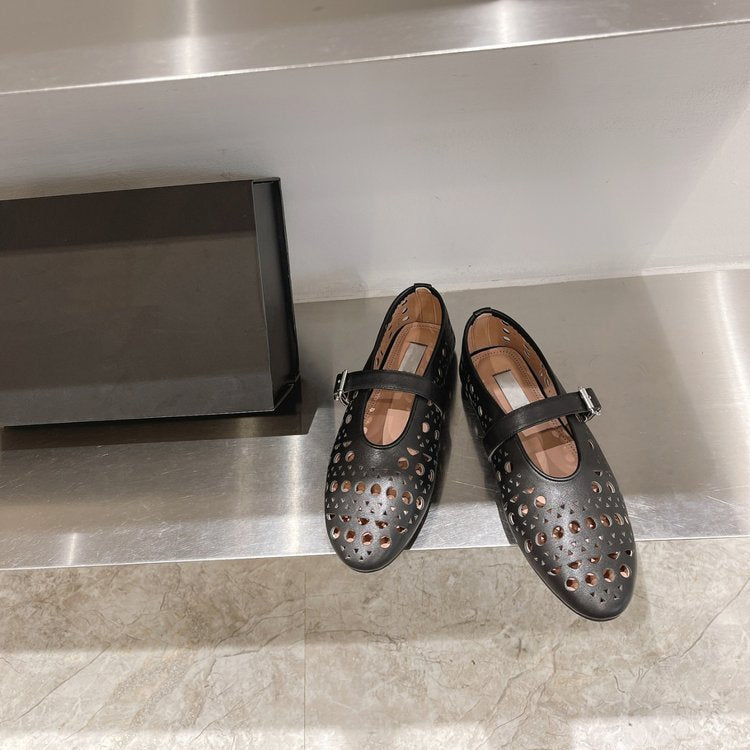 Damen elegante Ballerinas im modischen Lochdesign mit verstellbarem Riemen EB