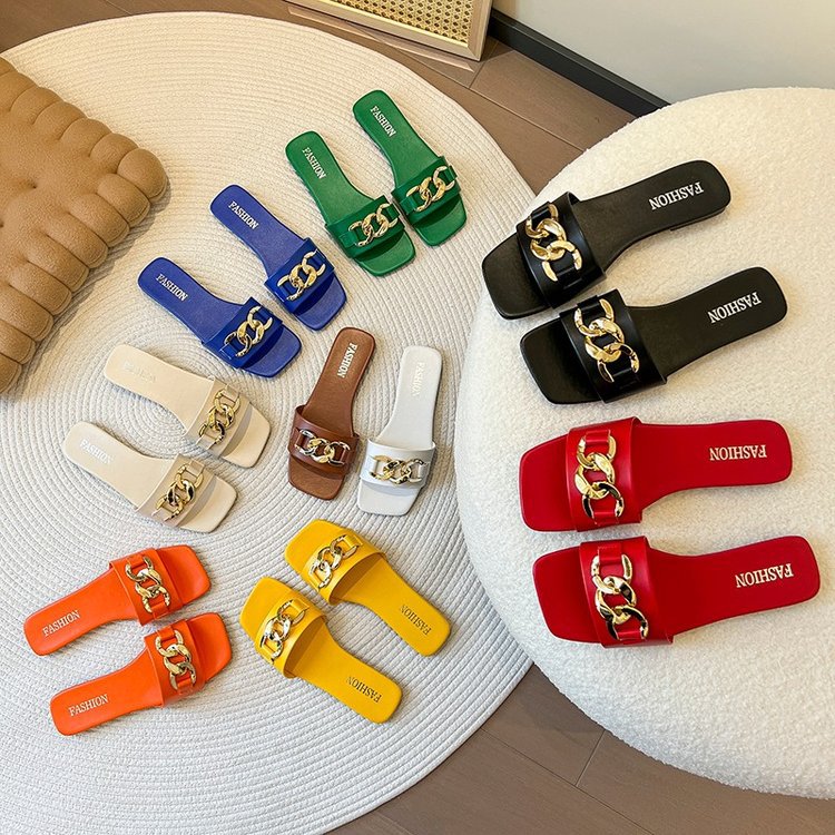 Damen Modische Badeslipper mit glänzendem Kettenakzent EB