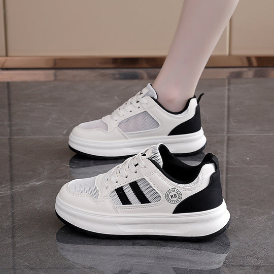 Damen Sportliche Sneakers mit atmungsaktiver Mesh-Oberfläche und stabilisierender Sohle EB