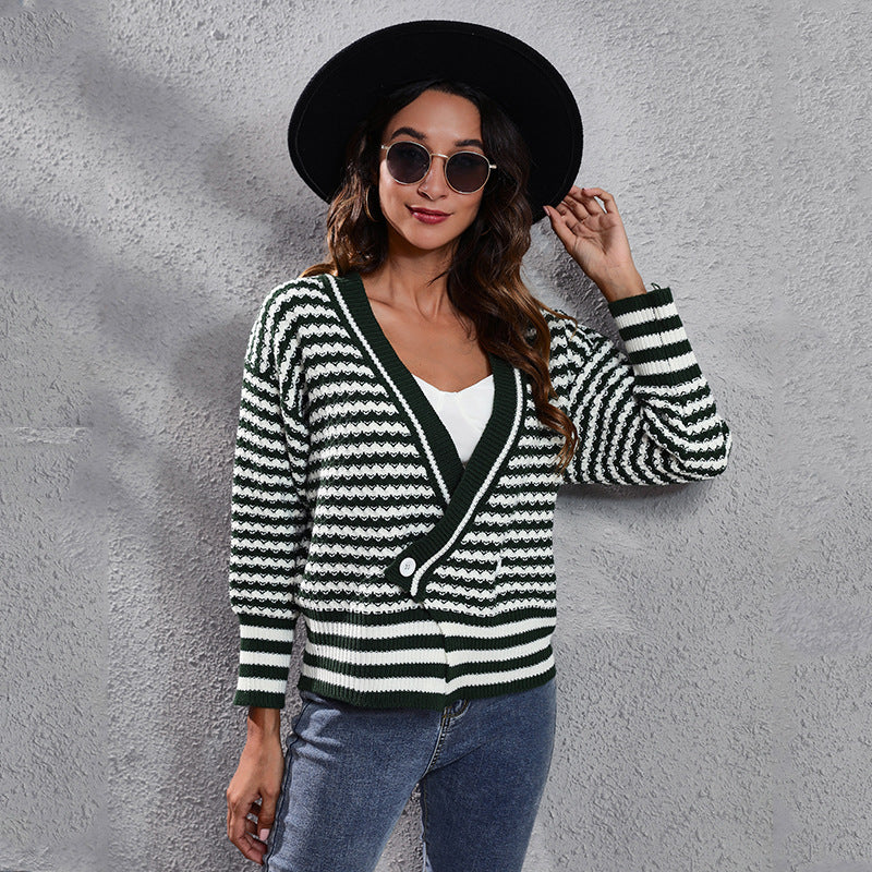 Damen Grobstrickpullover mit modischem Wellenmuster und weitem Schnitt EB