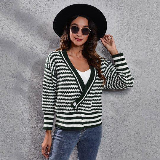 Damen Grobstrickpullover mit modischem Wellenmuster und weitem Schnitt EB