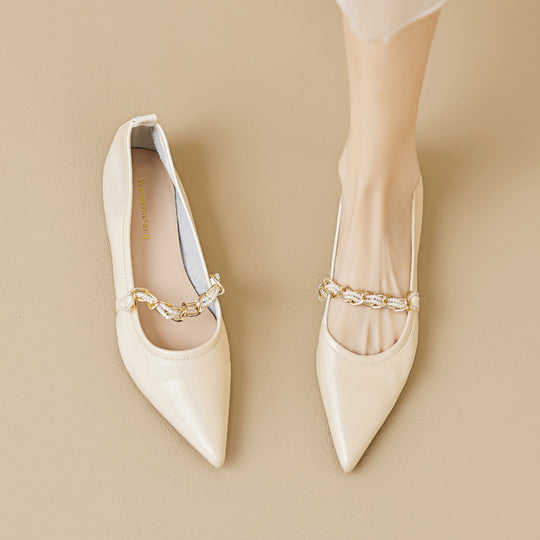 Damen Ballerinas aus Leder mit edlem Kettendetail EB