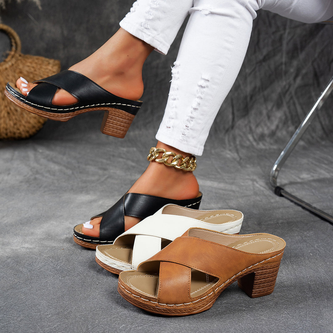 Damen Plattform-Sandalen mit gekreuztem Riemen und komfortablem Blockabsatz EB