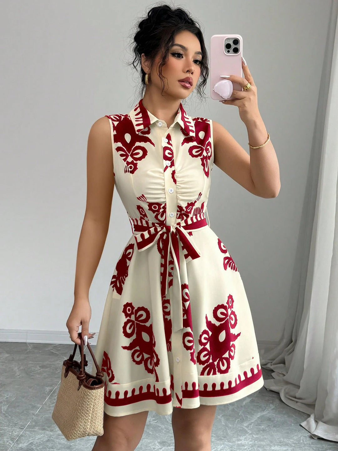 Damen Sommerkleid mit tailliertem Schnitt EB