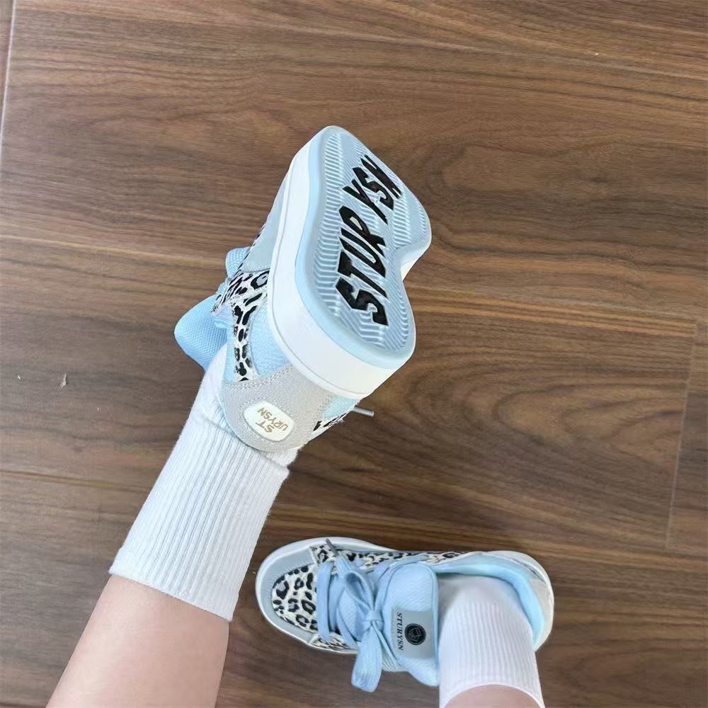 Damen Sportliche Sneakers mit modischem Leo-Muster und bequemer Dämpfung EB