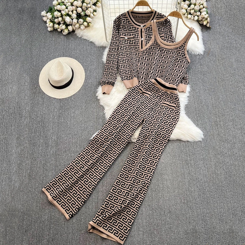 Damen modisches Strick-Loungewear-Set mit geometrischem Muster und Cardigan EB
