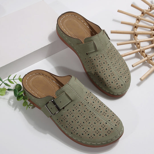 Damen Perforierte Komfort-Mules mit Zierlochmuster, verstellbarem Schnallenriemen und gepolstertem Fußbett EB