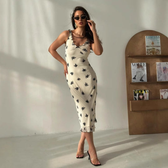 Damen Elegantes Maxikleid mit floralen Motiven und Rüschen EB