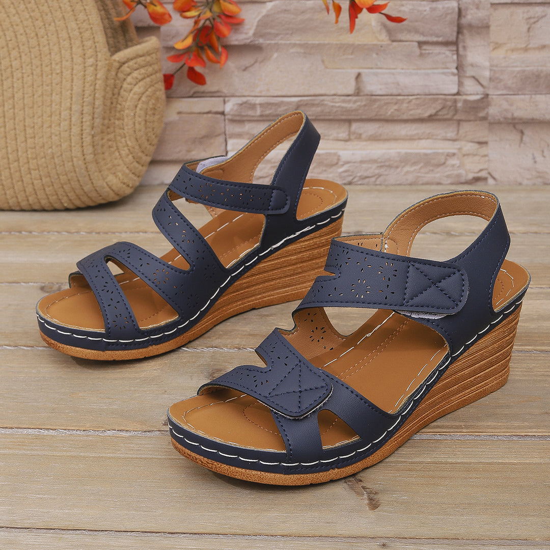 Damen Komfortable und elegante Keil-Sandalen mit verstellbaren Riemen EB