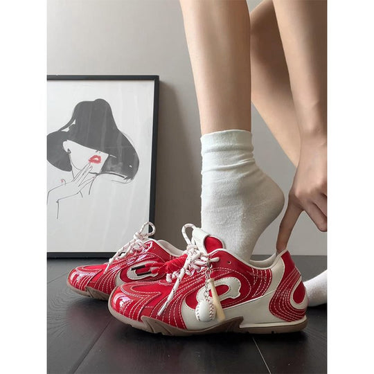 Damen sportliche Sneakers mit innovativem dämpfenden Sohlenprofil EB