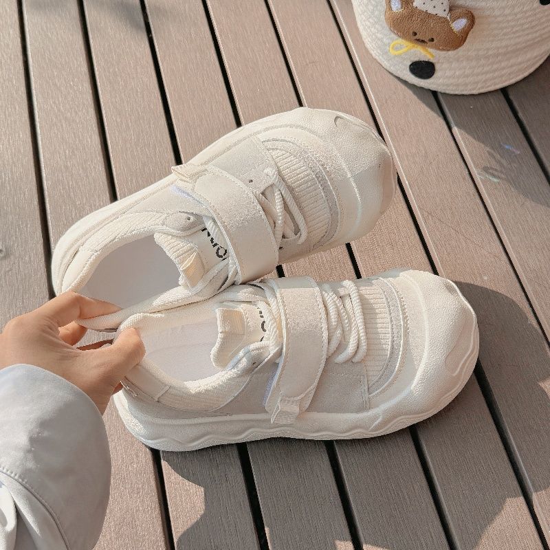 Damen Sneaker mit praktischen Klettverschlüssen und dämpfender Sohle EB
