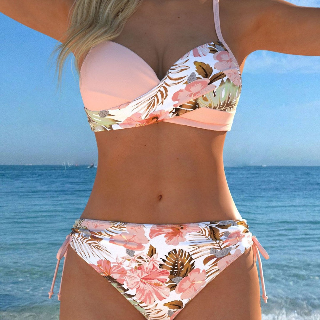 Damen Bikini-Set mit stilvollem Karomuster und goldfarbenen Akzenten EB