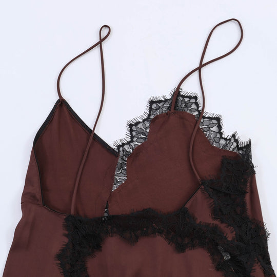 Damen Spitzen-Hängerchenkleid mit asymmetrischem Saum und zarten Trägern EB