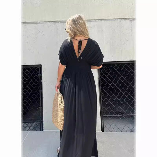 Damen Maxikleid mit tiefem V-Ausschnitt und praktischen Seitentaschen EB