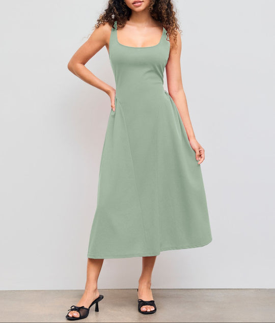 Damen Maxikleid mit schulterfreiem Design und figurfreundlichem Schnitt EB