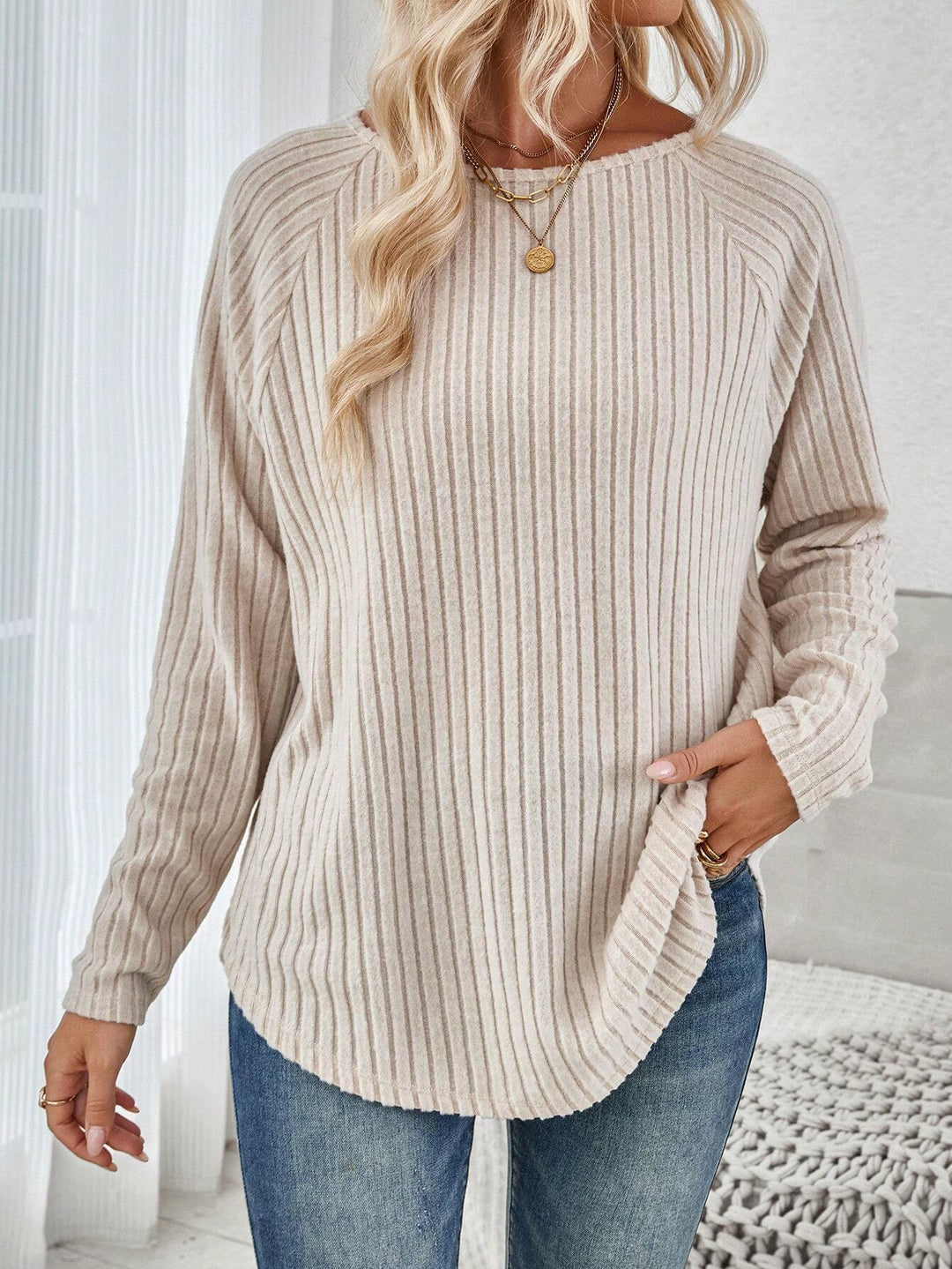 Damen Feinstrickpullover mit elegantem Rippdesign und lässigem Schnitt EB