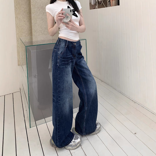 Damen Weite Jeans im lässigen Schnitt mit hoher Taille und modischen Details EB