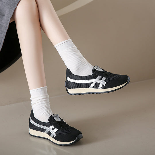 Damen Sportliche und atmungsaktive Sneakers mit elastischem Mesh-Obermaterial EB