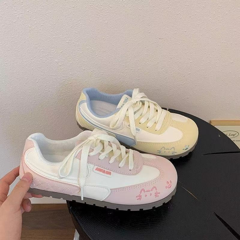 Damen Sportschuhe mit niedlichem Motiv und rutschfester Laufsohle EB