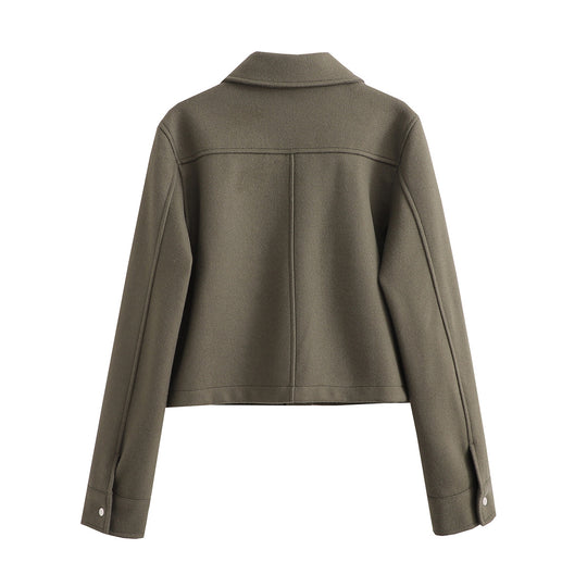 Damen Kurz geschnittene Wolloptik-Jacke mit Pattentaschen und Druckknöpfen EB