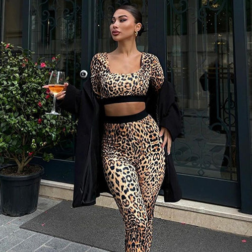 Damen Figurbetontes Flared Jumpsuit mit Animal-Print EB