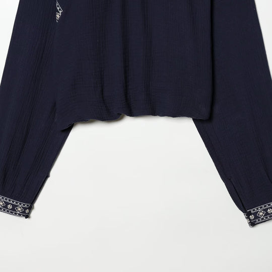 Damen nan bestickte Boho-Bluse mit gerafftem Stehkragen, Ballonärmeln und kurzem Saum EB
