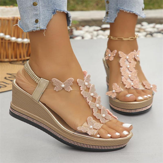 Damen Wedge-Sandalen mit filigranen Schmetterlingsapplikationen und komfortablem Fußbett EB
