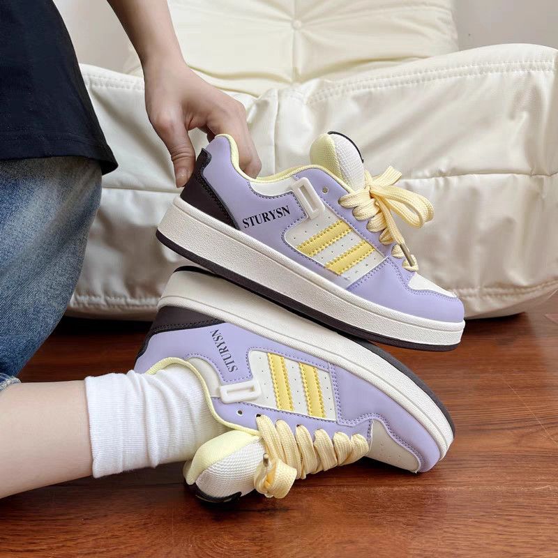 Damen Sneakers im modischen Retro-Stil mit weicher Polsterung EB