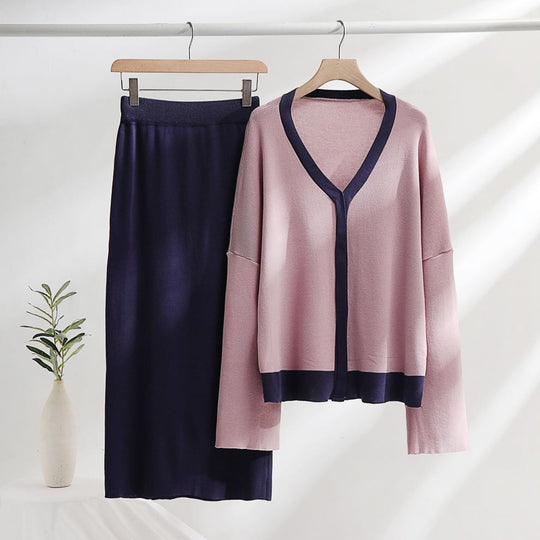 Damen elegantes Strick-Kombinationsset mit tiefem V-Ausschnitt und Kontrastdetails EB