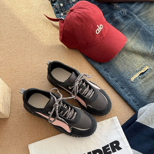 Damen Sportliche Sneaker mit atmungsaktiver Oberflächenstruktur und rutschfester Gummisohle EB