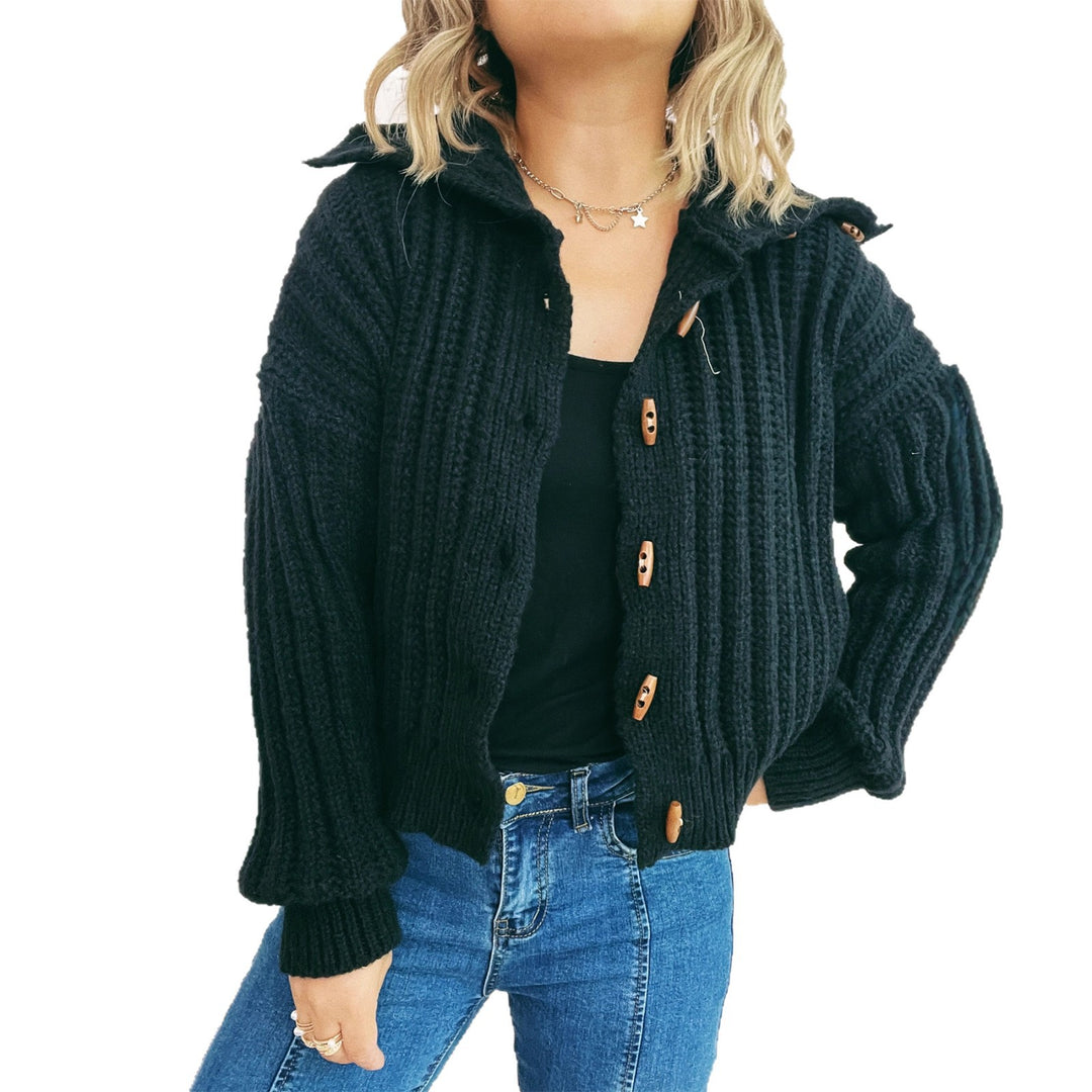 Damen Strickjacke mit dekorativen Knöpfen und strukturiertem Rippenmuster EB