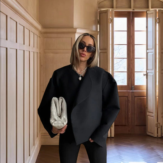 Damen Oversized Blazer mit asymmetrischem Design und eleganter Drapierung EB