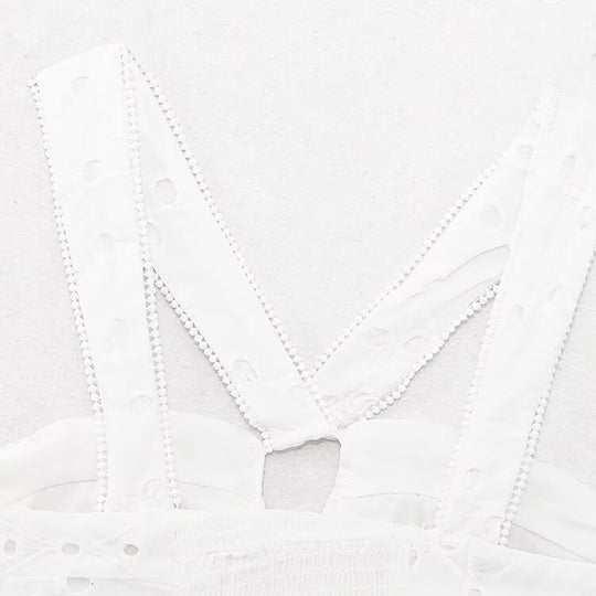 Damen Brokat-Crop-Top mit elegantem Ausschnitt und verzierten Trägern EB