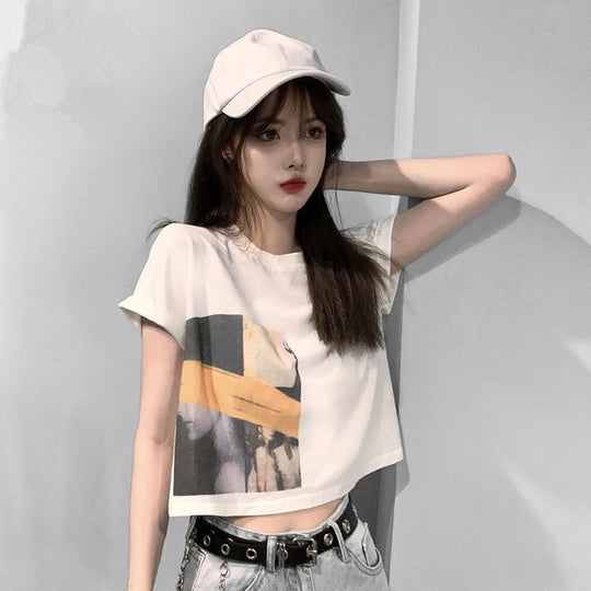 Damen Crop-T-Shirt mit kreativem Grafikdruck EB