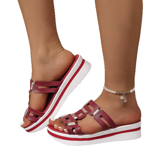Damen Wedge-Sandalen mit modischer Schnallen-Applikation und komfortabler Fußbettung EB