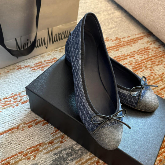 Damen Ballerinas mit elegantem Schleifendetail und modernem Textiloberteil EB