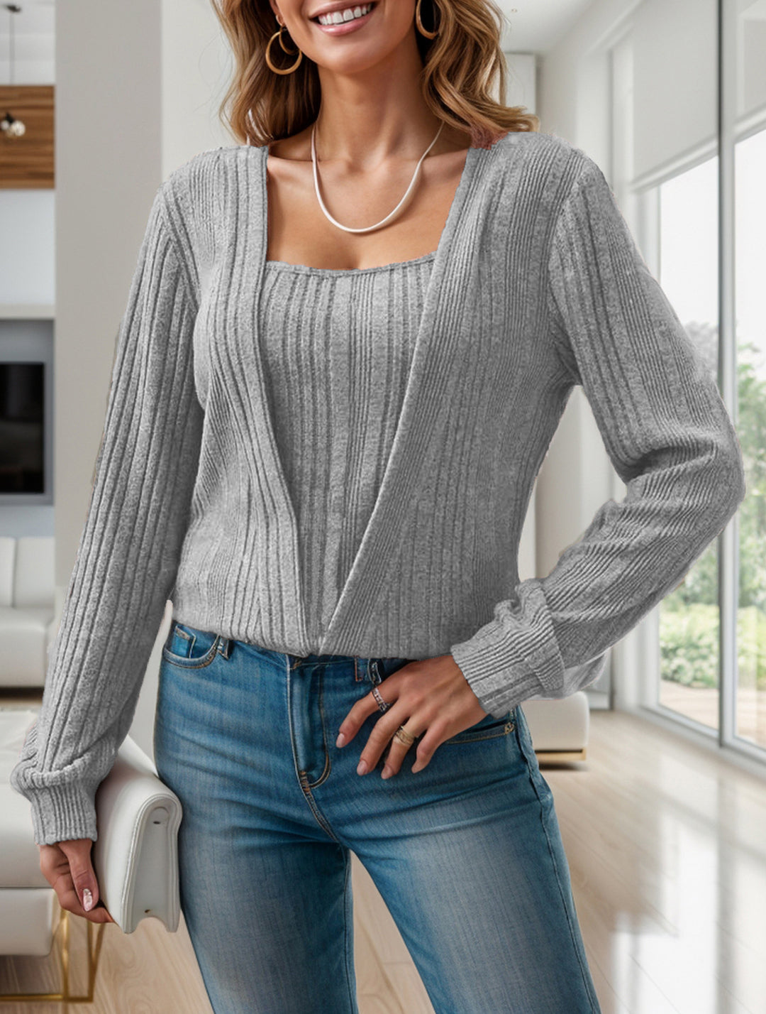 Damen Strickjacke mit Raffungen und V-Ausschnitt EB