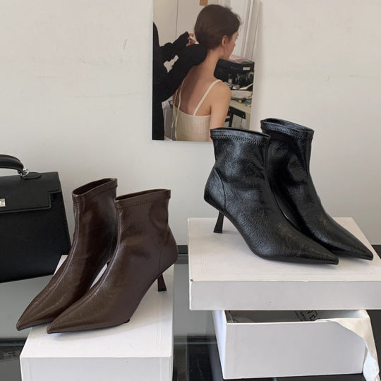 Damen Elegante Stiefeletten mit spitzem Absatz und luxuriösem Leder EB