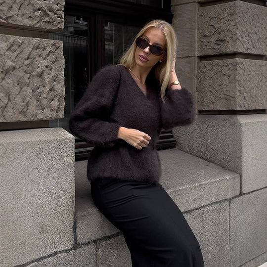 Damen Kuscheliger Pullover mit lässigem Schnitt und tiefem V-Ausschnitt EB