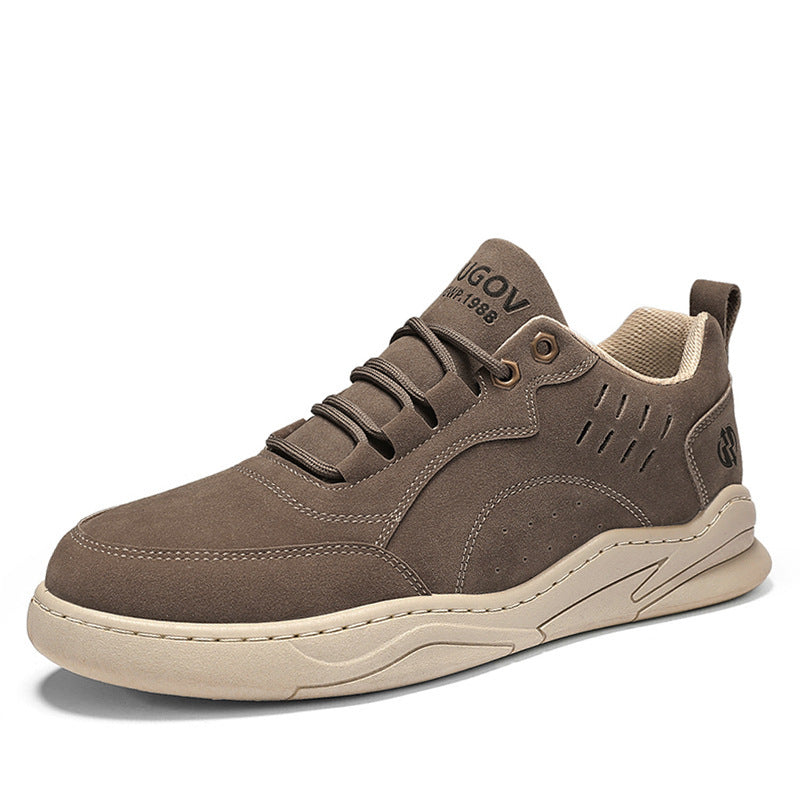 Herren urbaner Veloursleder-Optik City-Sneaker mit gelochter Seitenbelüftung und ergonomischer Plateaulaufsohle EB