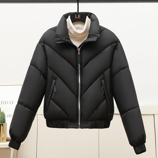 Damen Trendige und kuschelige Pufferjacke mit hohem Kragen und praktischen Eingrifftaschen EB