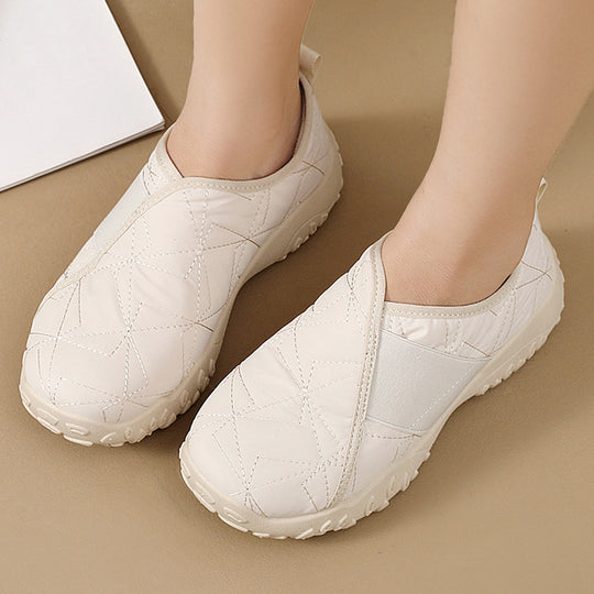 Damen Bequeme Outdoor-Slipper mit strukturiertem Obermaterial und rutschfester Sohle EB
