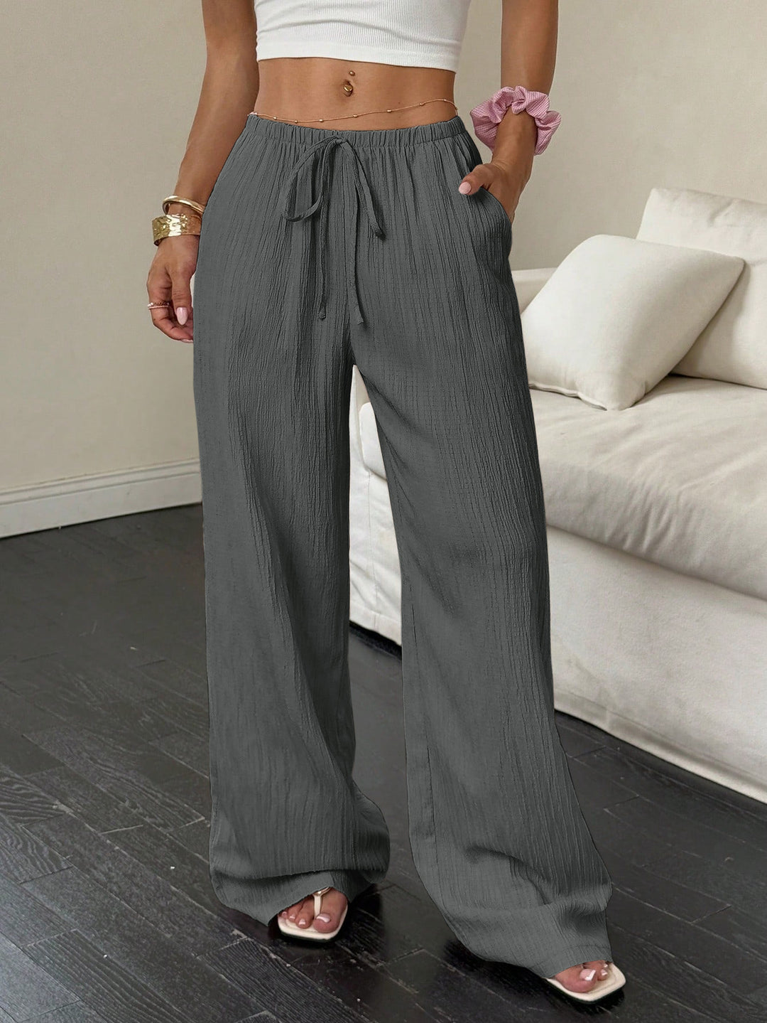 DamenWeit geschnittene Freizeit-Hose mit komfortablem Gummibund und praktischen Taschen EB