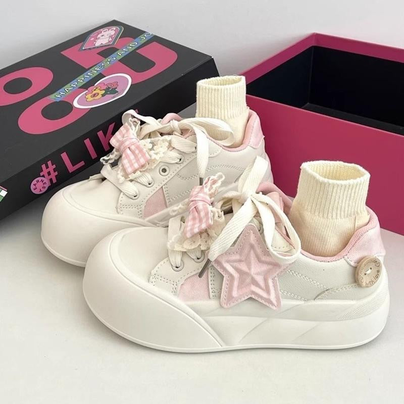 Damen Sneakers aus hochwertigem Leder mit modischem Socken-Design von EB