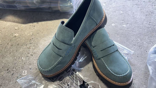 Damen Robuste Penny-Loafer mit profilierter Gummisohle EB