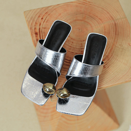 Damen Elegante Slides mit modischem Schlangenleder-Design und dekorativem Schmuck EB