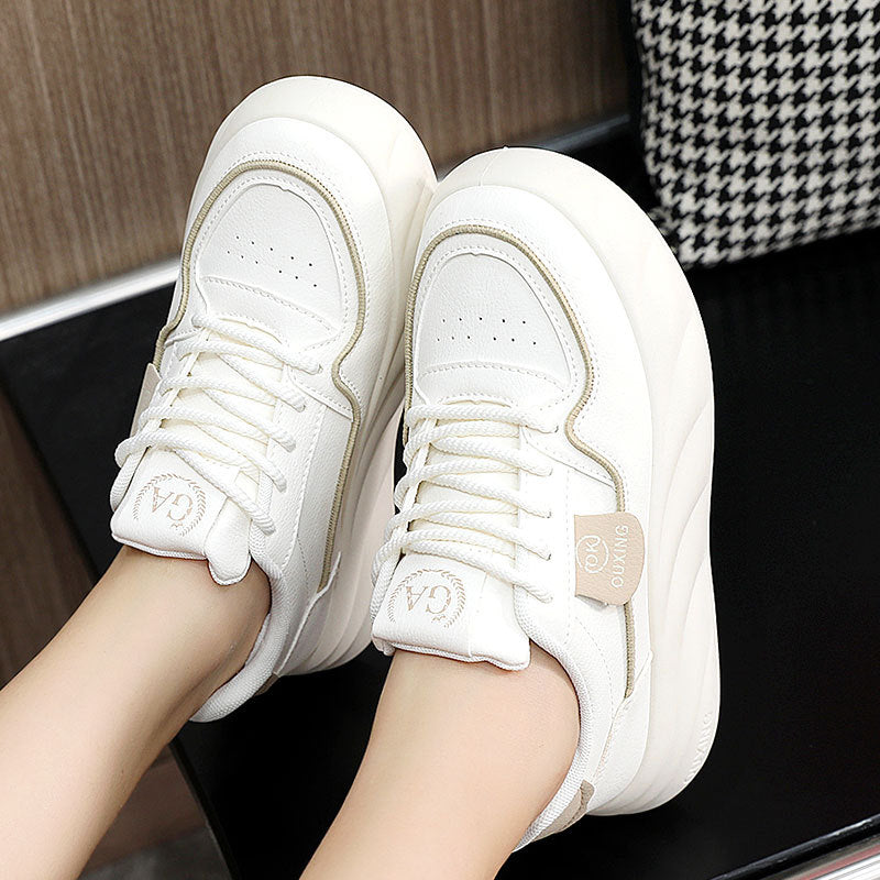 Damen sportliche Sneakers mit luftiger Mesh-Oberfläche und modischem Profil EB