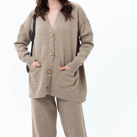 Damen gemütlicher Strick-Cardigan mit praktischen Taschen und Knopfdetails EB